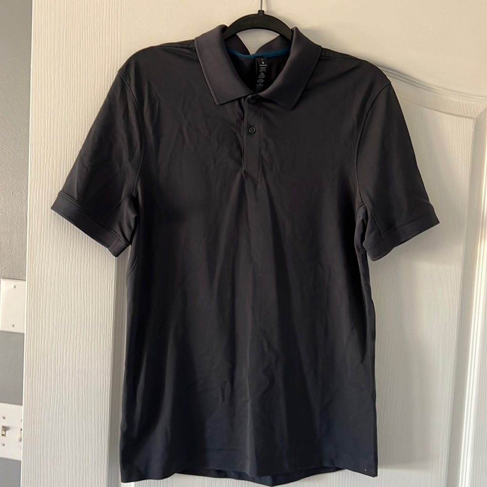 Men's small Lululemon polo